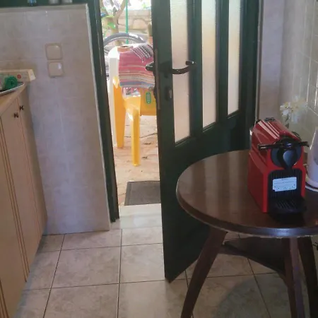 Ground Floor Economy In Karmiris * Zakynthos